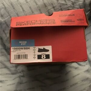 Skechers Go Walk Joy wide fit.  Cushioned GOGA MAX    Size 8W eur38.  NEW